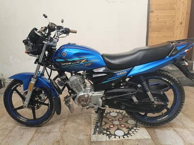 yamaha YB125Z DX good condition total genuine 2022 model