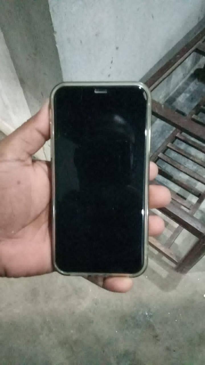Apple iPhone 11 1