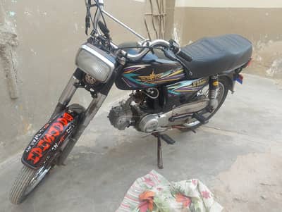 bike 70 Karachi sale union star
