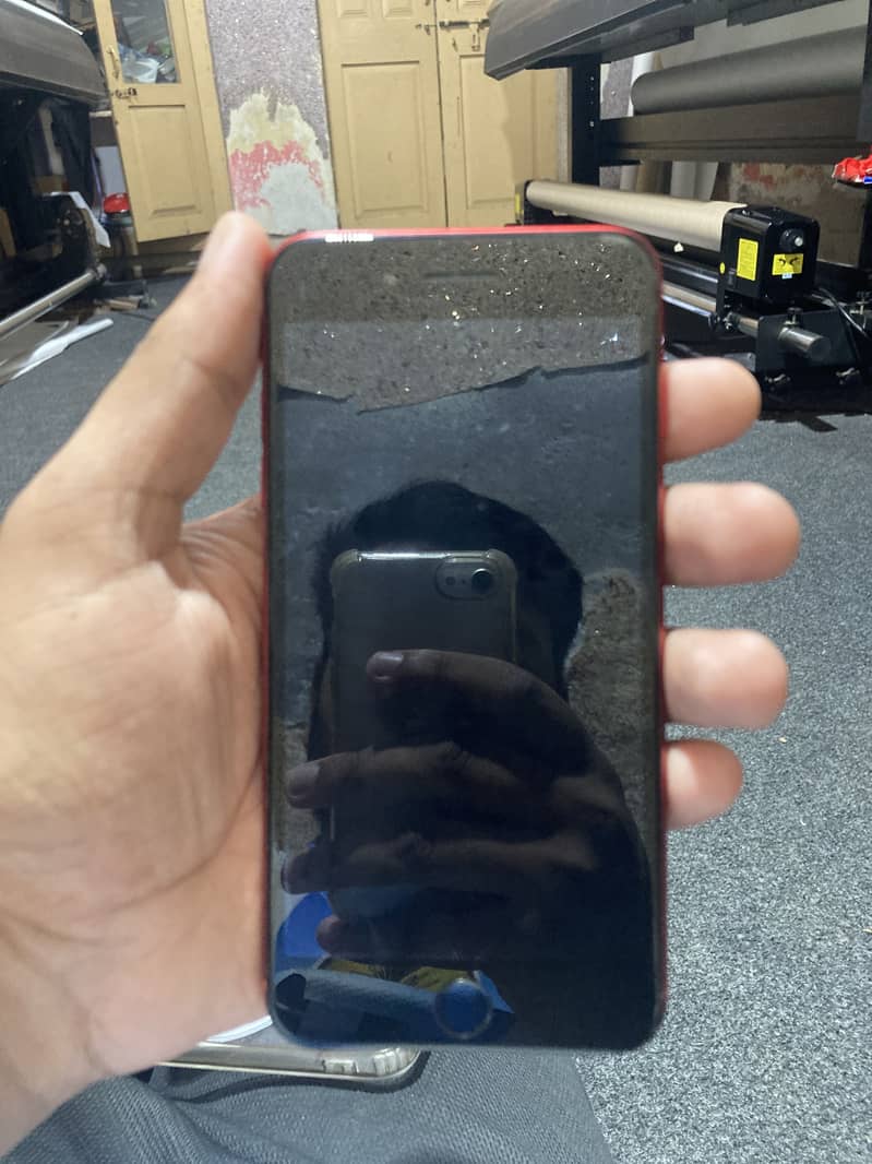 Apple iPhone 8 Plus 1