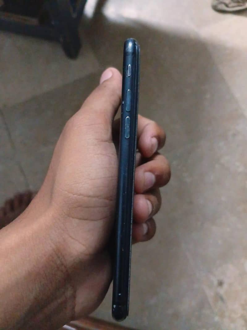 Apple iPhone 7 5