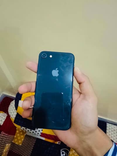 Apple iPhone 8