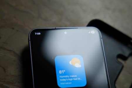 Samsung Mobile S24