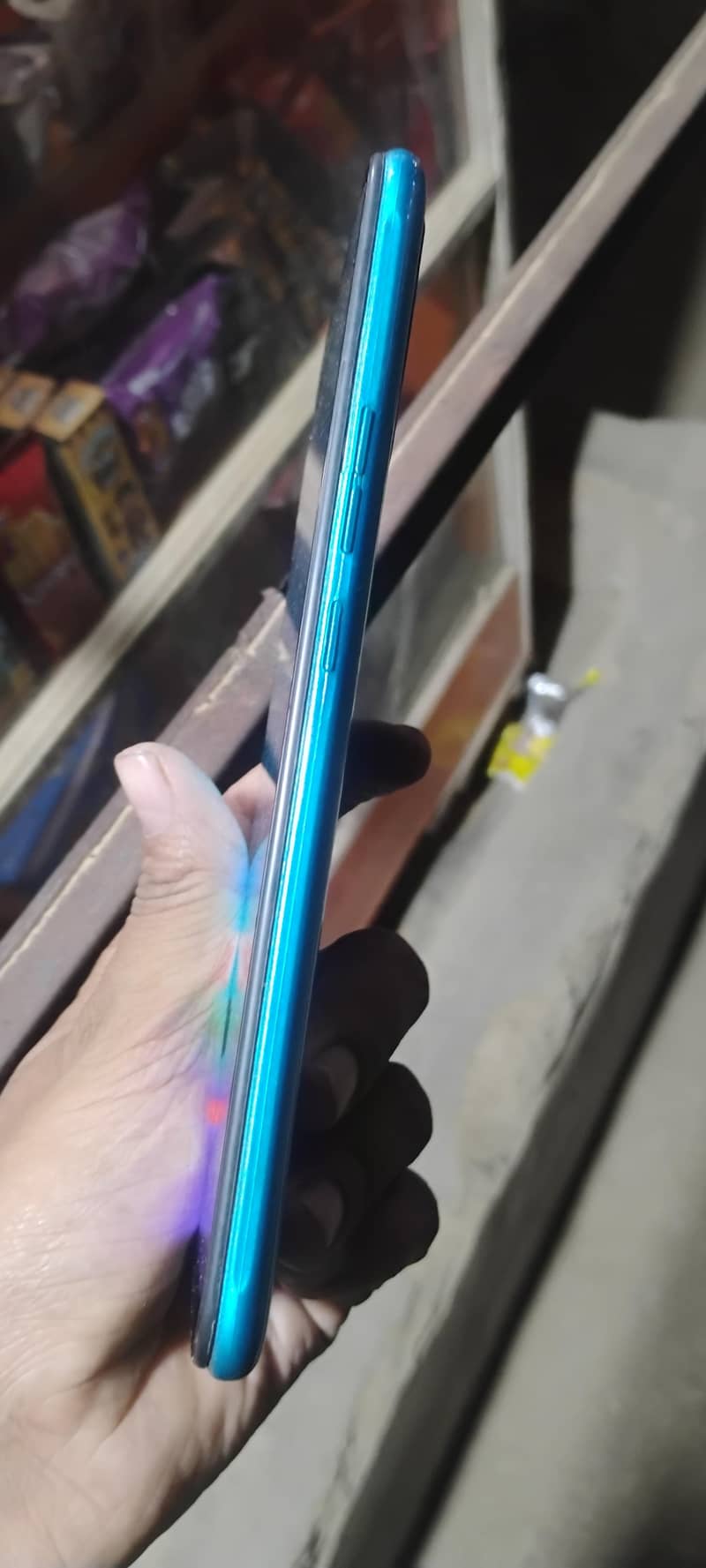 Tecno lc8 1