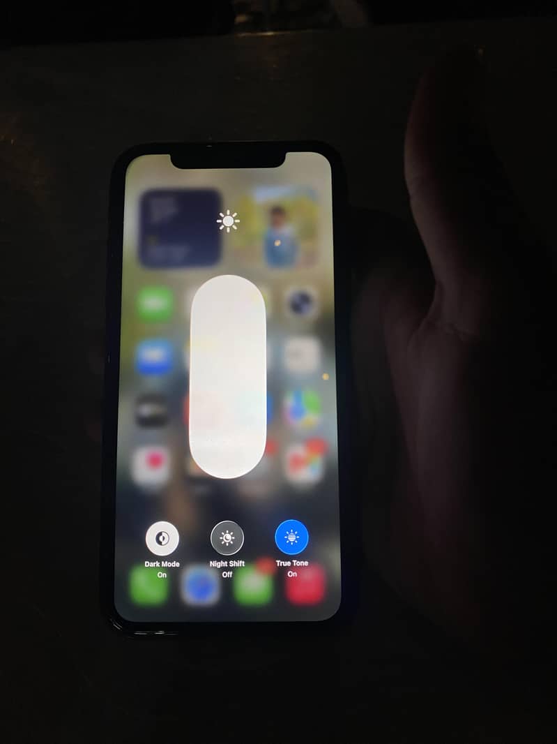 Apple iPhone 11 3