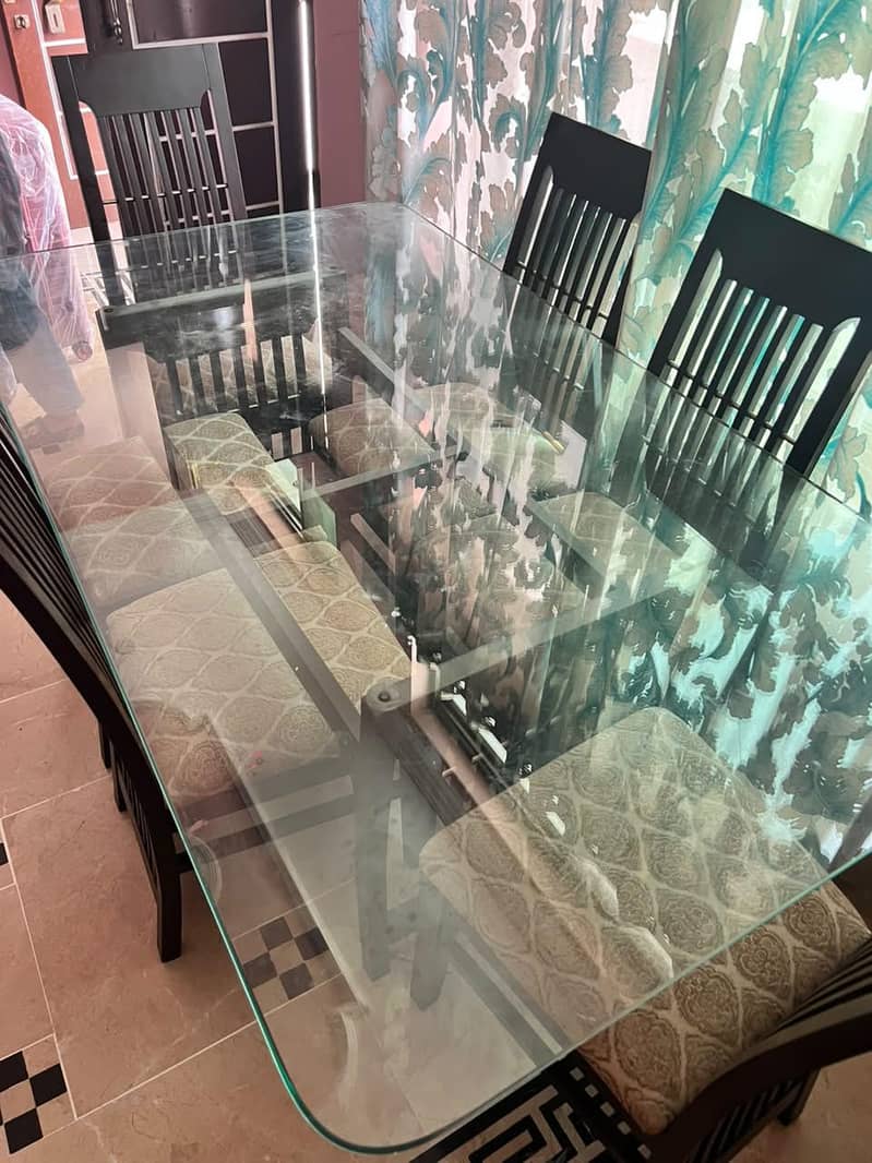 dinning table 0