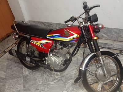 CG 125 19 model for sale all documents available still negotiable