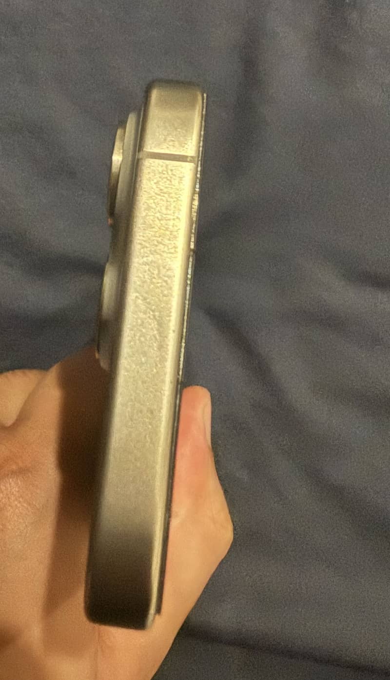 Apple iPhone 15 Pro 5