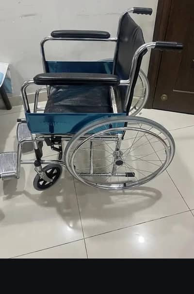 wheel chair used 2 monthes