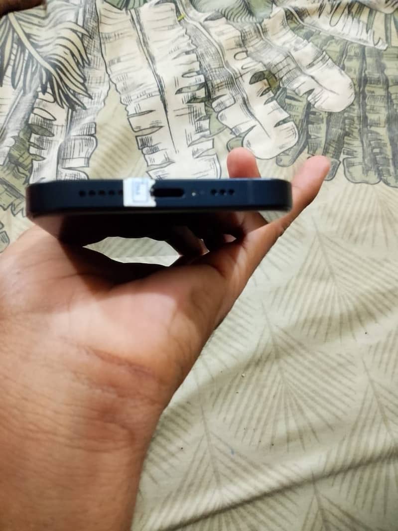 Iphone 13 2