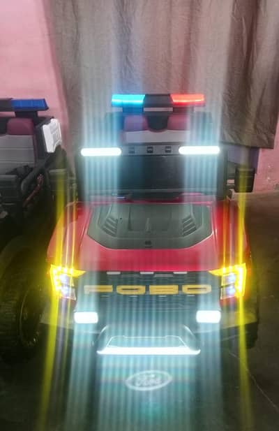 kids Electric police Jeep 10 of 10 condition no fault  urgent sale