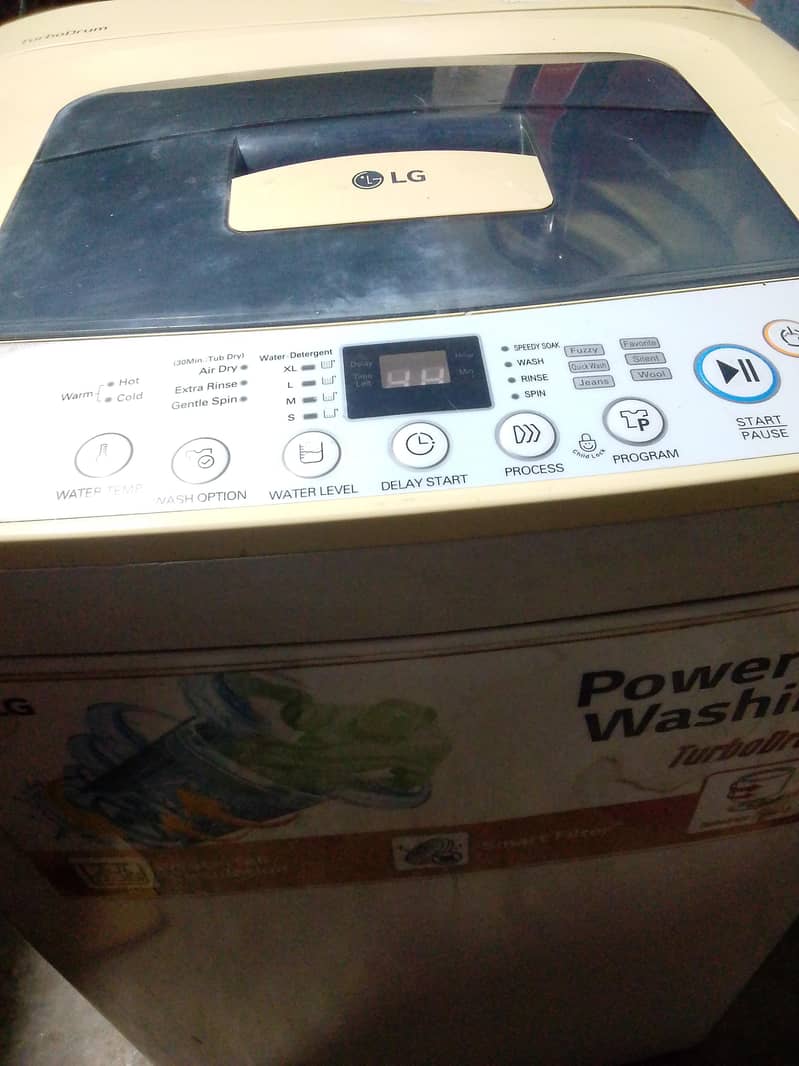 LG Automatic Washing Machine 2
