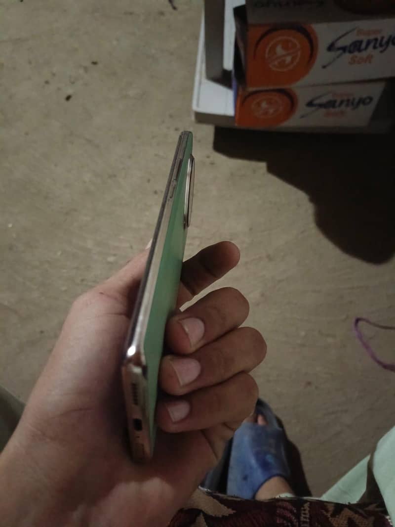 Tecno Spark 20 Pro Plus 5