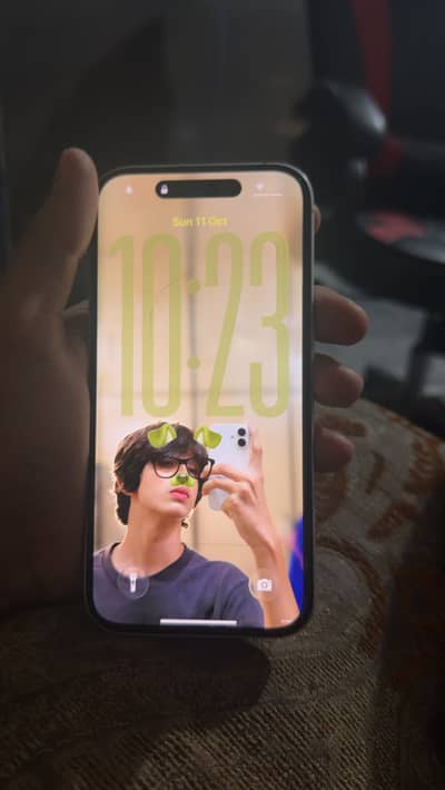 Apple iPhone 16