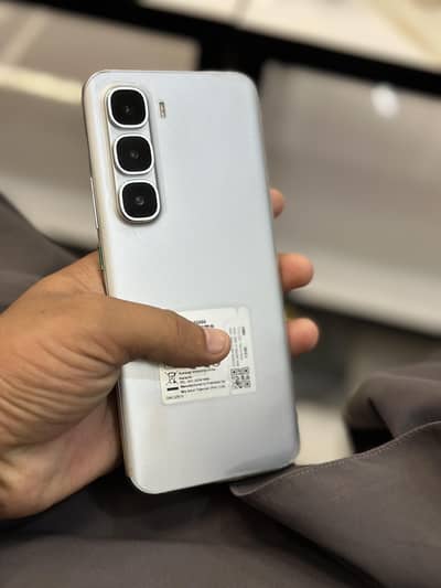 Infinix hot 60 pro plus