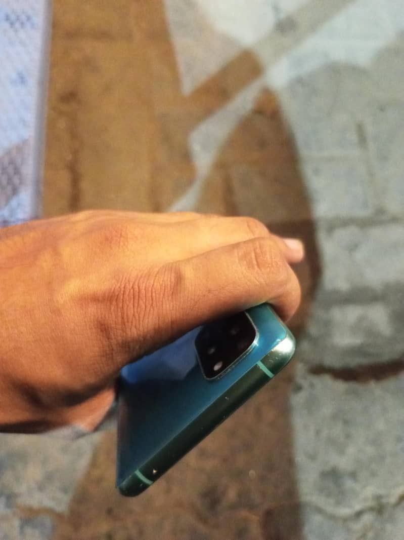 One Plus 8T 4