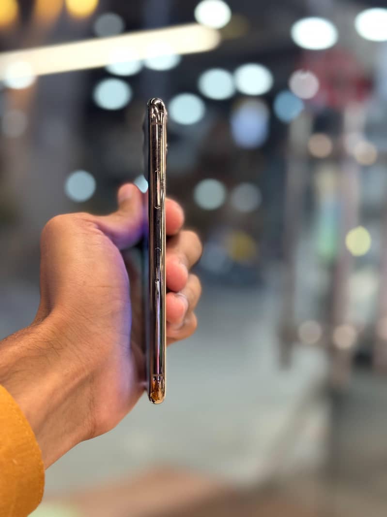 Apple iPhone 11pro 3