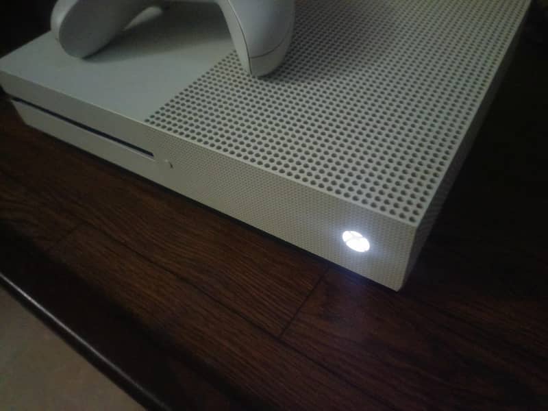 Xbox One S 2 original wireless controller 1 tb Storage - Gaming ...