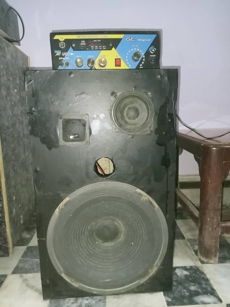 12" speaker + amplifier 2