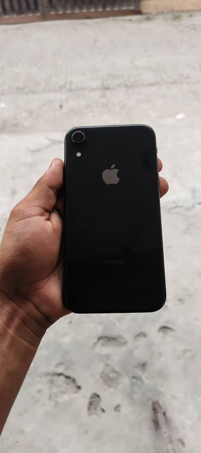 Apple iPhone XR