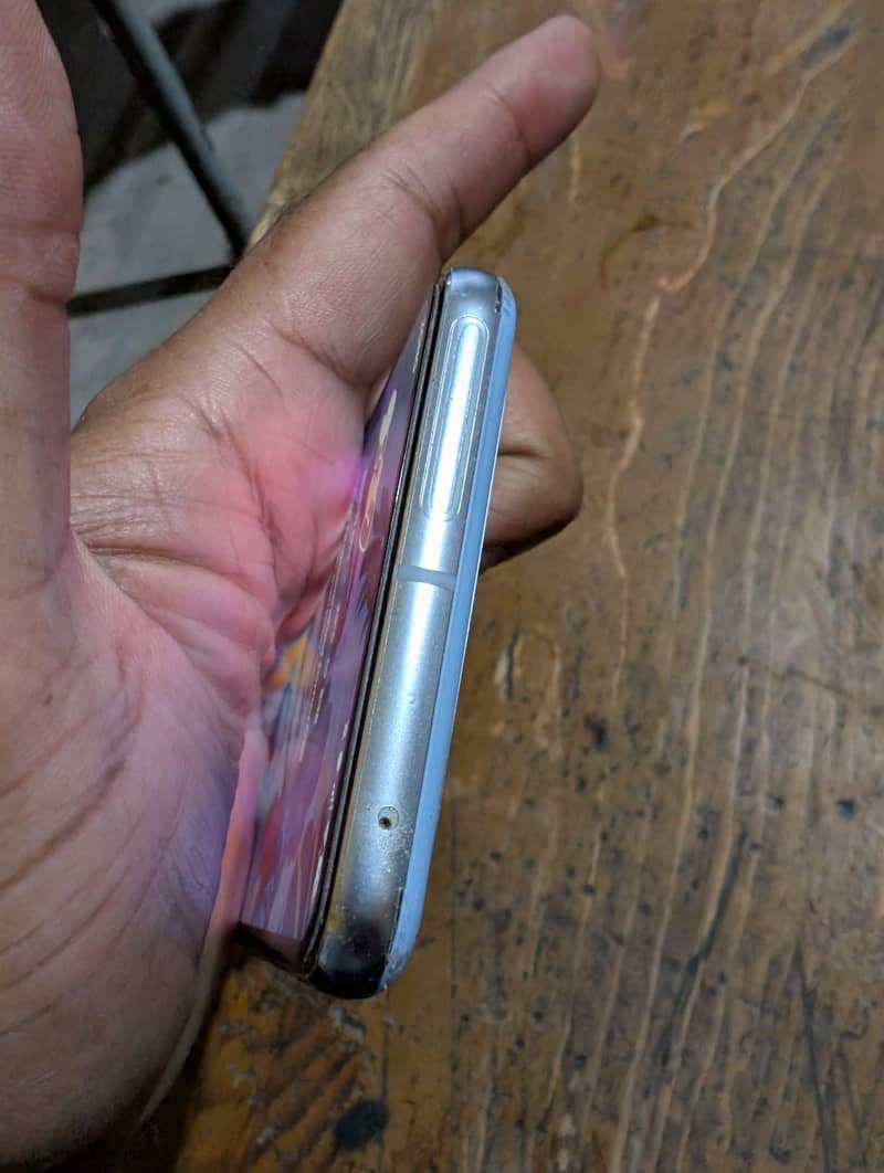 Google Pixel 8 Pro 5