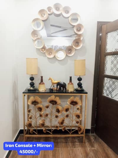 Carpets / Console / Chester / Dinner set / Decor items