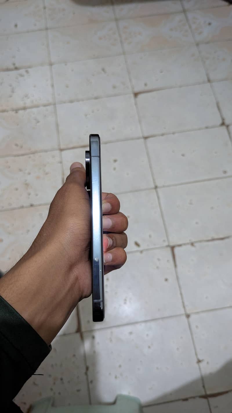 Google Pixel 9 Pro 2