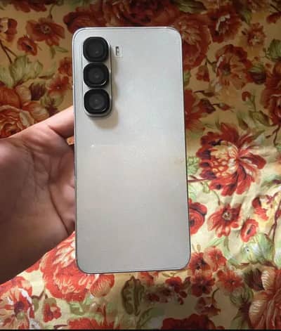 Infinix Hot 60i