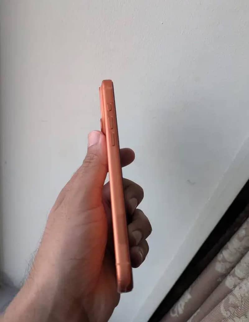 Apple iPhone 17 Pro Max 5