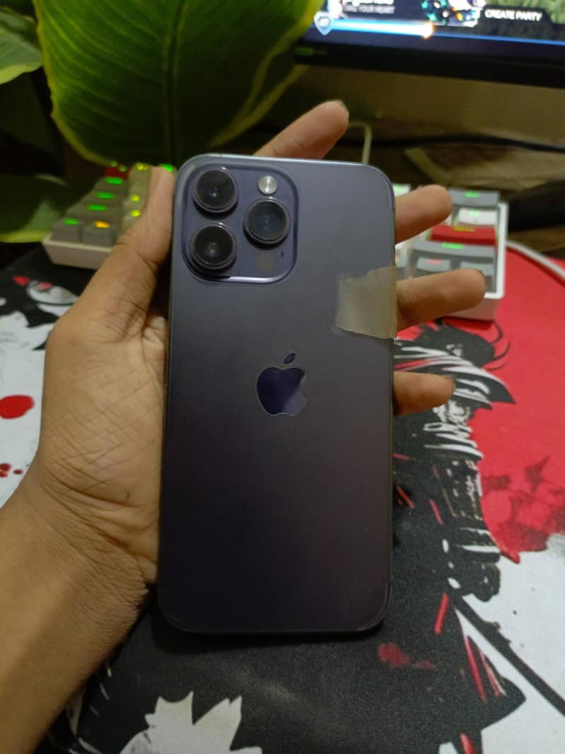 Apple iPhone 14 Pro Max 3
