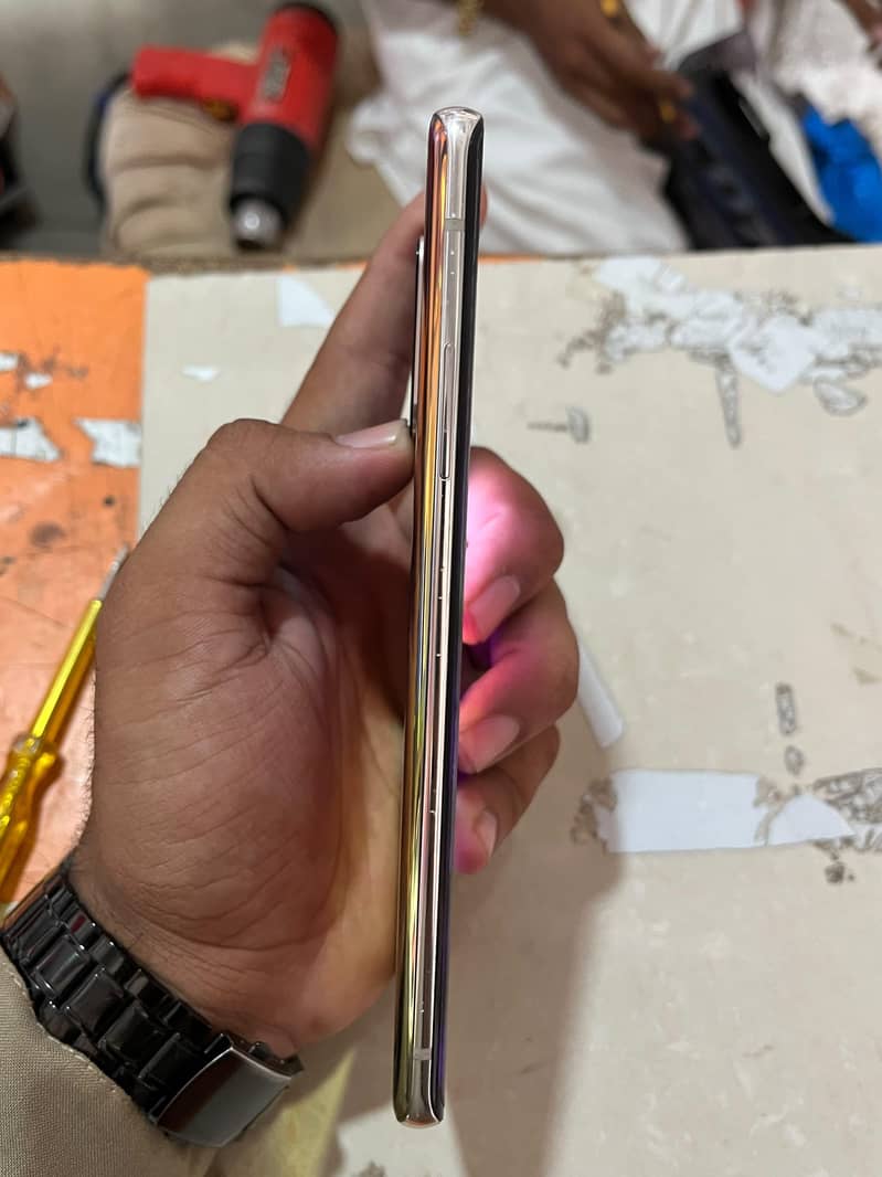 Ali mobile 1