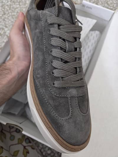 Unused Lama Sneakers