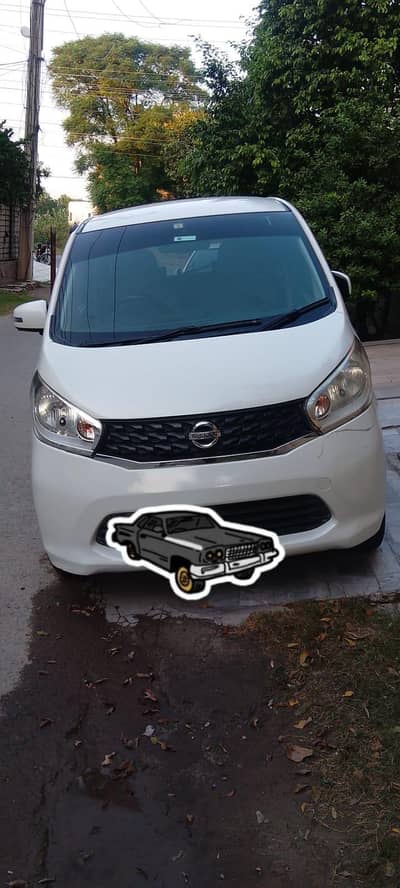 Nissan Dayz 2014/17 660/cc car for sale.