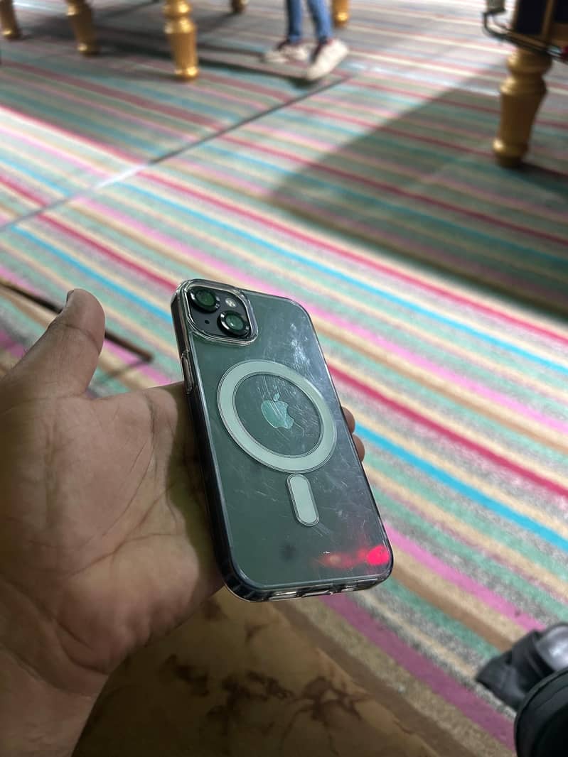 Apple iPhone 13 3