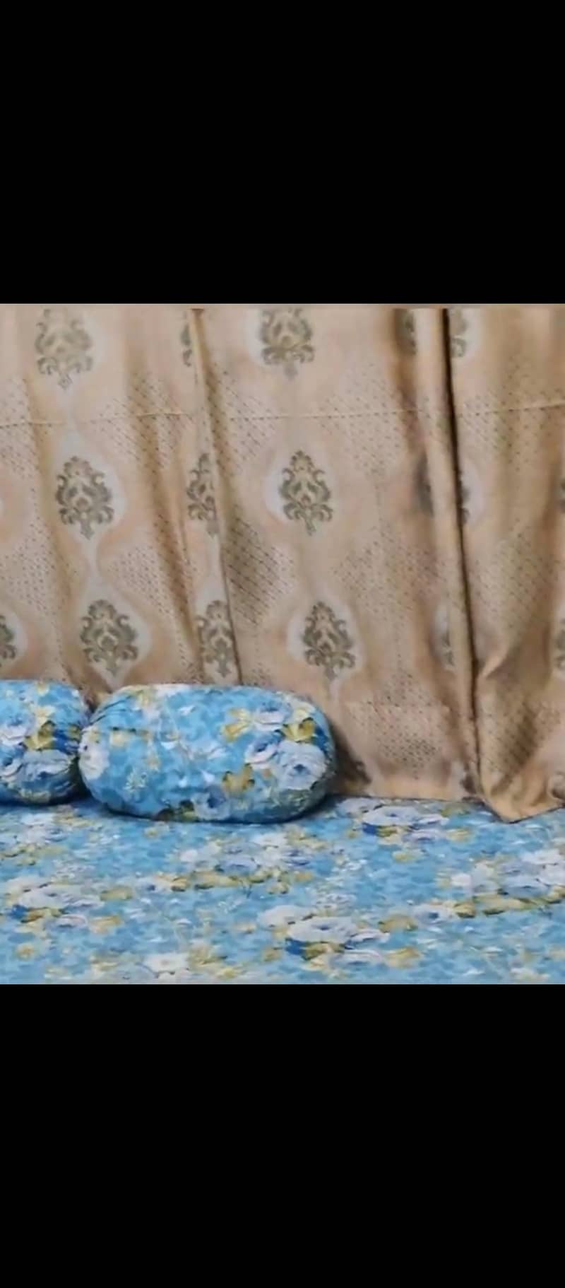Curtain 2
