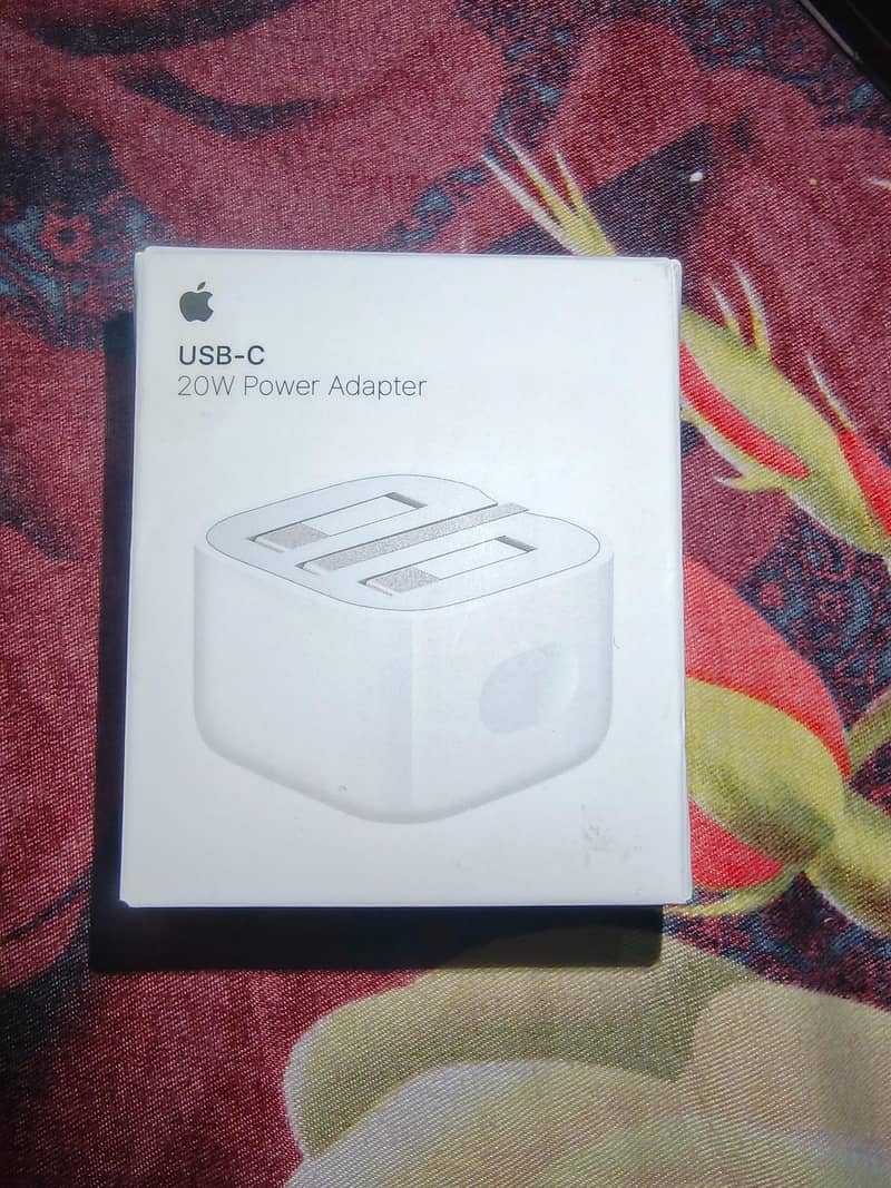 Apple iPhone 16 Pro Max 10