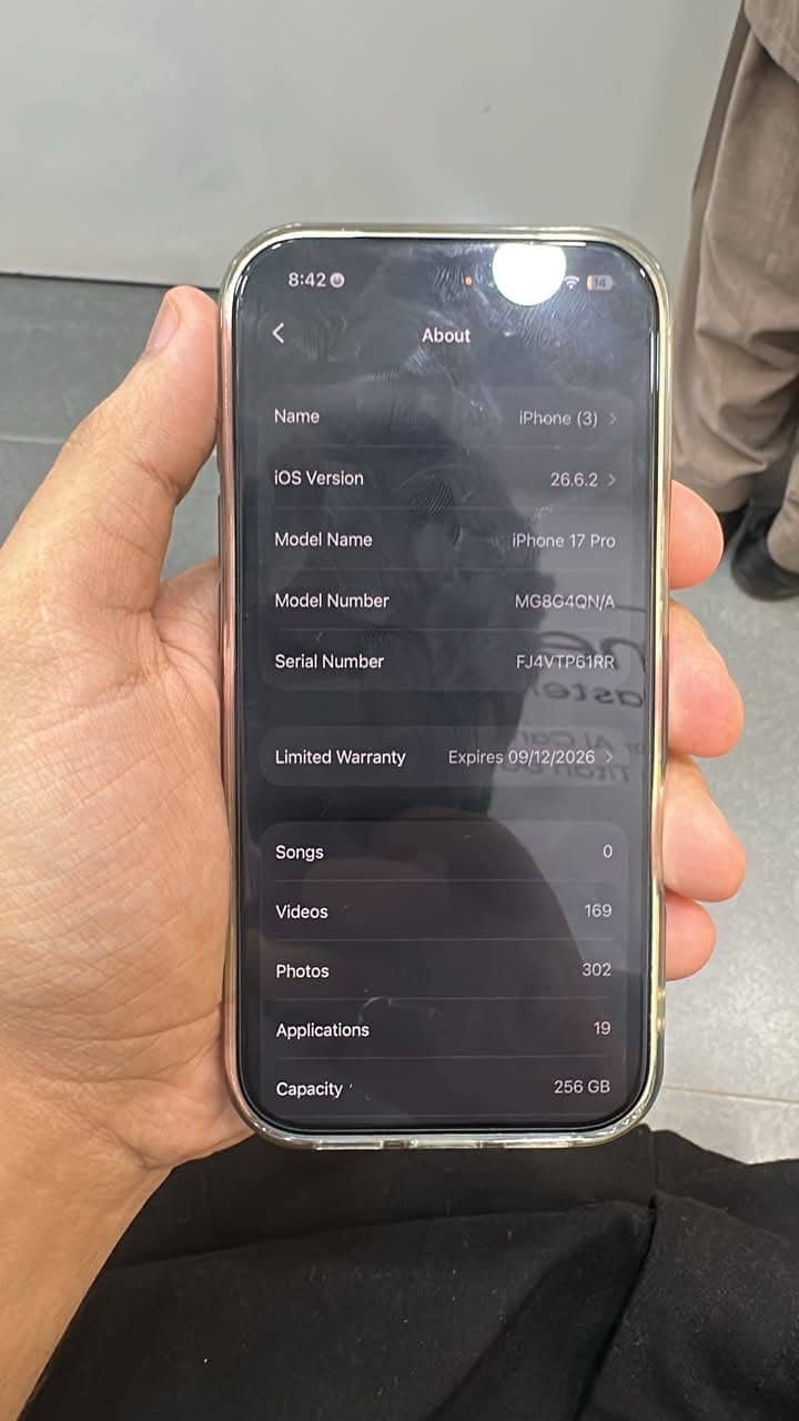 Apple iPhone 17 Pro 3