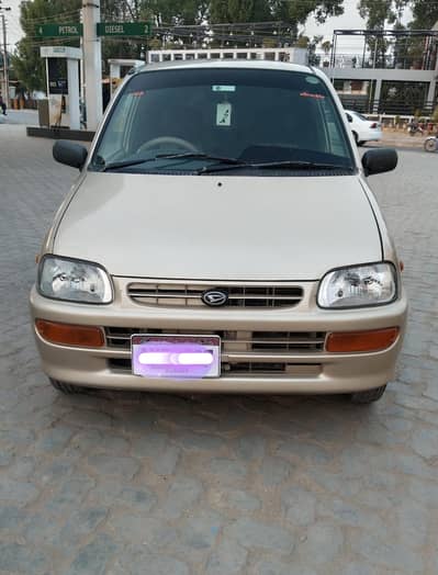 Daihatsu Cuore 2011
