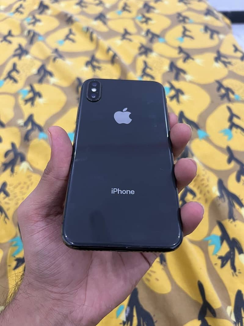 Apple iPhone X 1