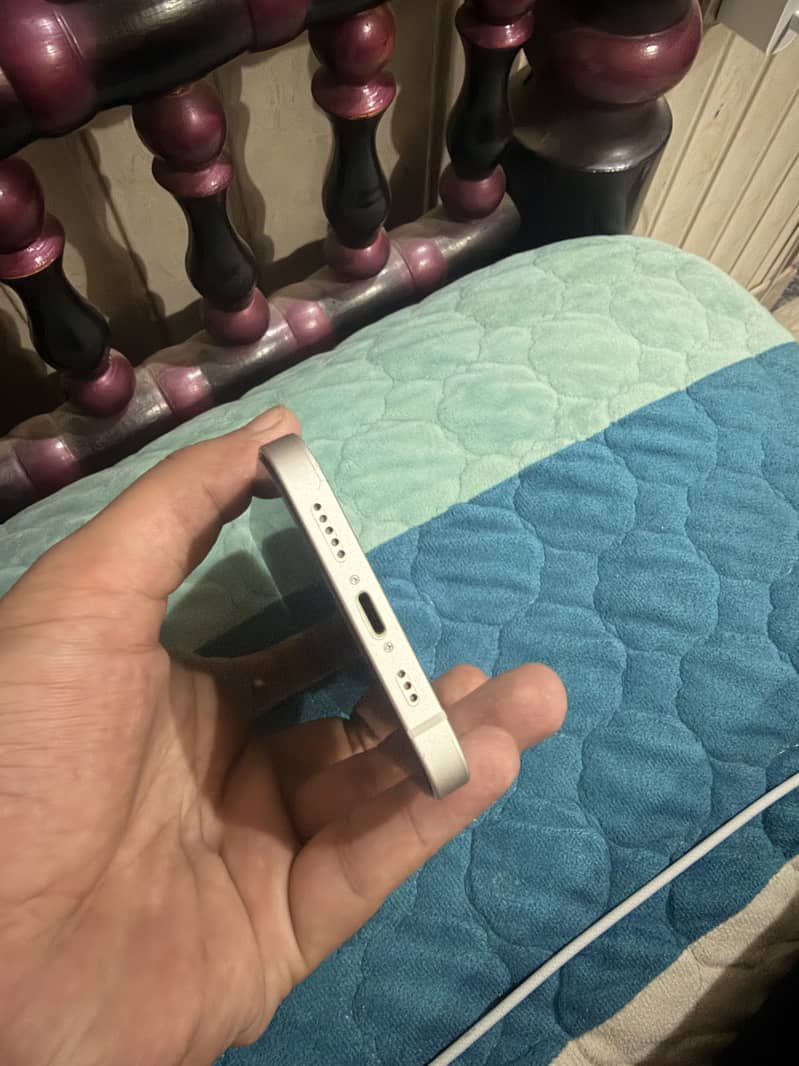 Apple iPhone 12 5