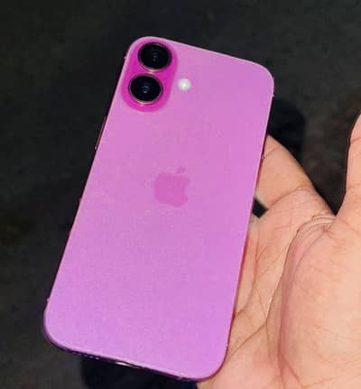 Apple iPhone 16