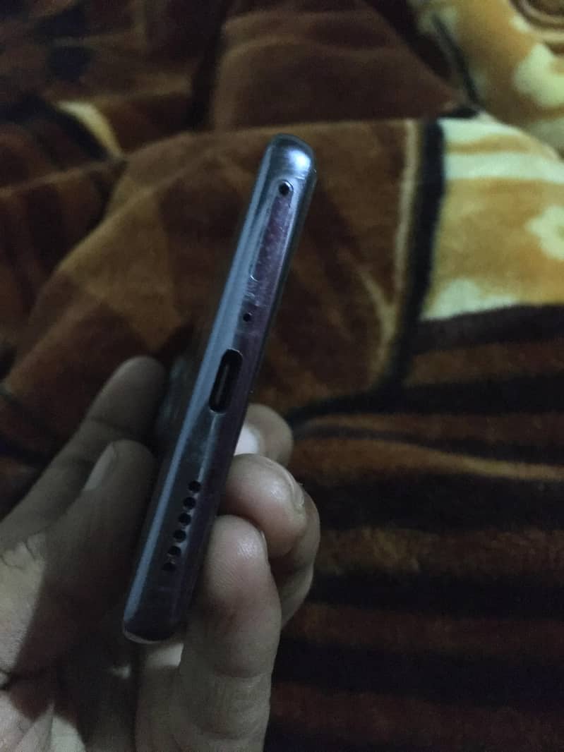 Tecno Spark 20 Pro Plus 3