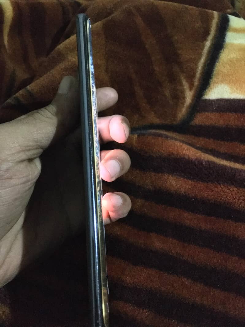Tecno Spark 20 Pro Plus 4