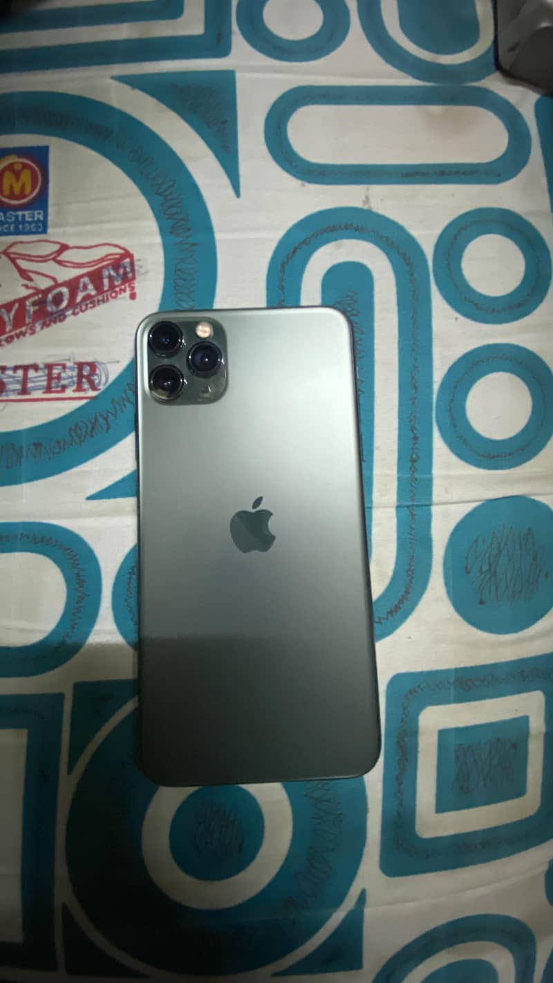 Apple iPhone 11 Pro Max 0