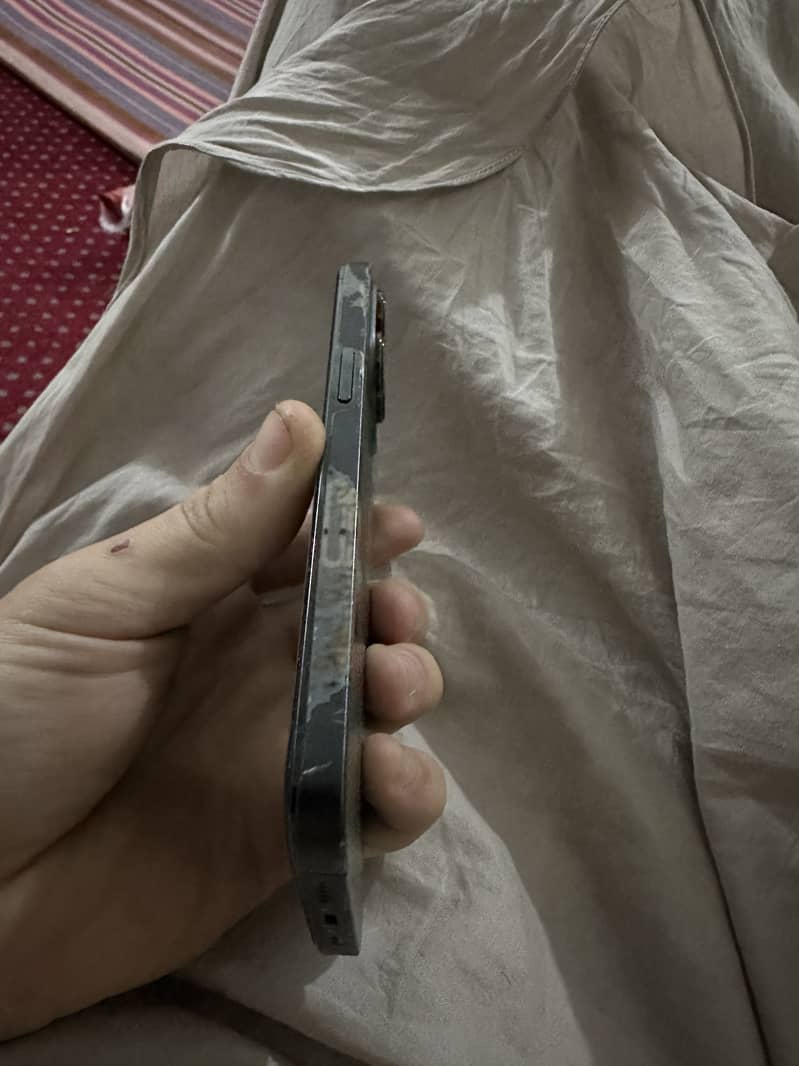Apple iPhone 13 Pro 5