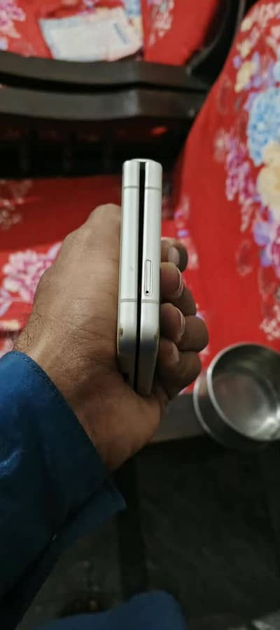 Samsung Mobile Z Flip 3