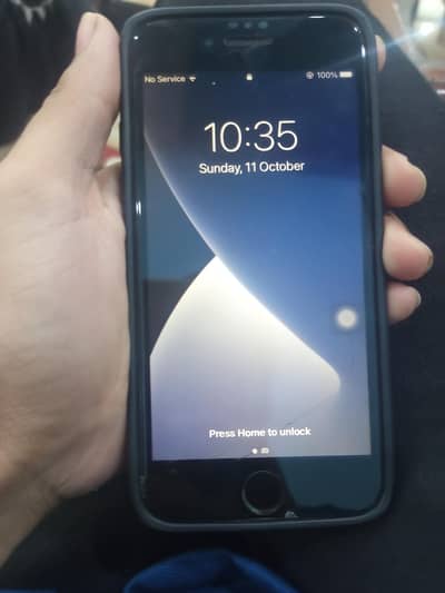 Apple iPhone 7