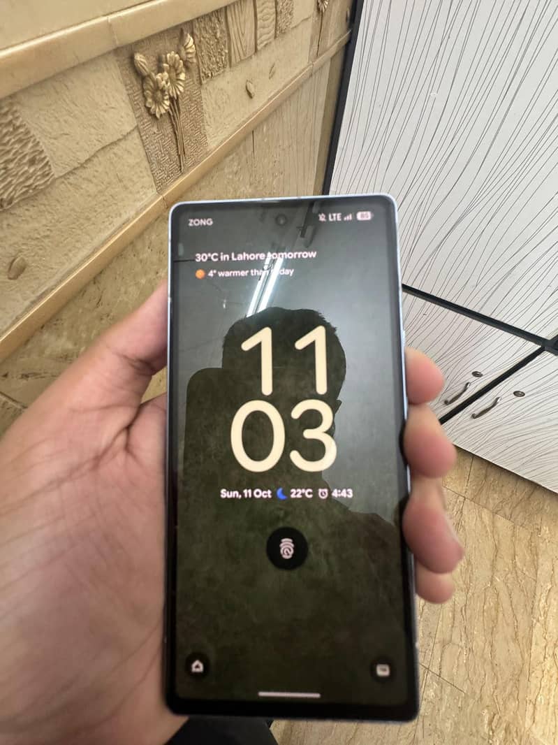 Google Pixel 7a 5