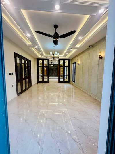 Independent seperate House Luxurious Spacious Designer Double Story Available for Rent : BEST Location walking Distance Islamabd Express Highway