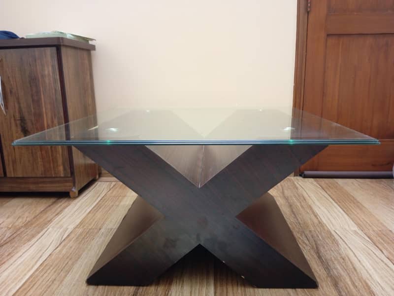 Drawing room/Coffee/Center Table 1